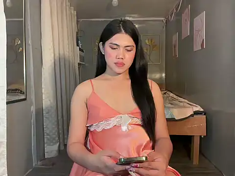 Delicate_Savannah webcam