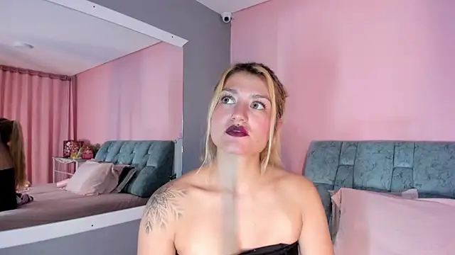 Camila_Russoo webcam