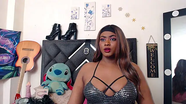 Natashabella___ webcam