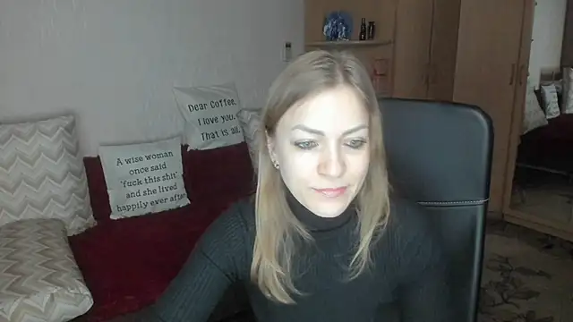 Tiffany_Bates webcam