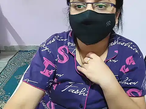 Jaanu6482 webcam