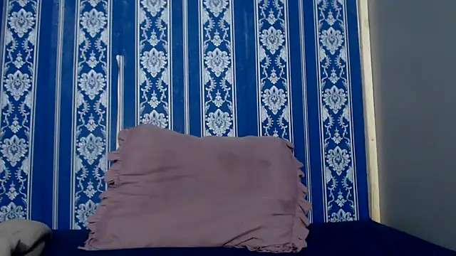 TemptingCloeXx webcam