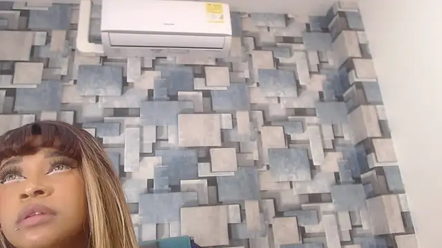 angel_dthroatt webcam