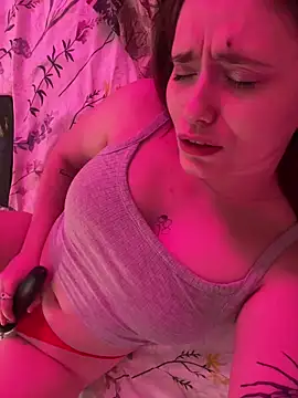 Sabrina_shells webcam