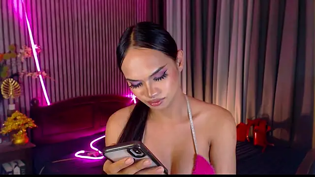 unforgettablejulia (T young) - YOUR MISSION IS TO DRAIN MY BALLS  MMM🧿