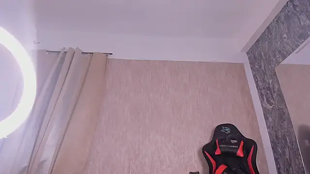 StefanyRousse webcam