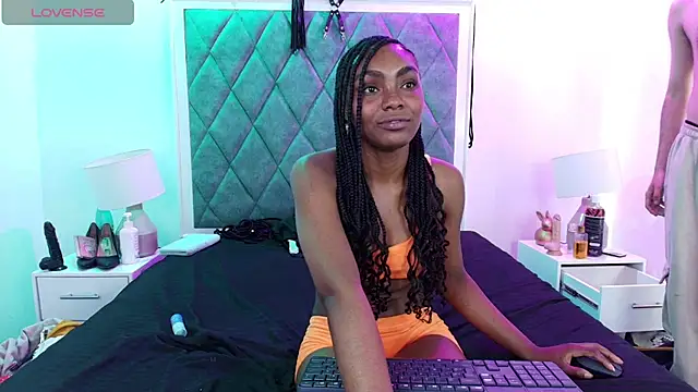 Asha_zuri_and_adam webcam