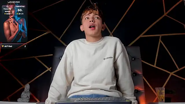 Lian_Miller1_ webcam