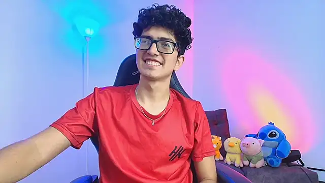 tylerwhite_ (M young) - 🧥 “Clothes Off… The Game Begins”