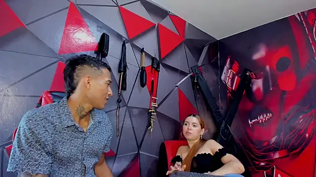 Hana_and_Zeta webcam