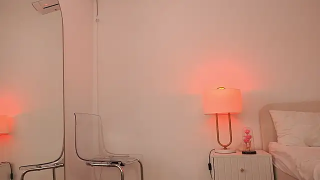 peopleneedlove144 (F young) - naked (10min)