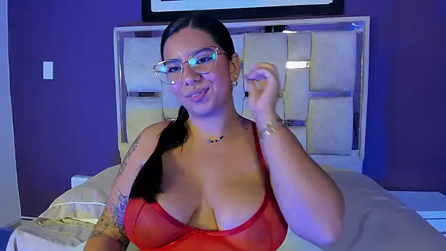 emilyy_cooperr webcam