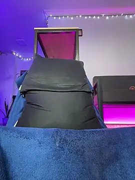 Webcam Model (Ary_Coral555)  is live.Free join now!