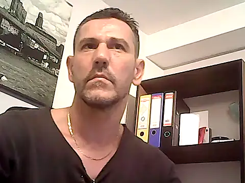 mastercharisma35 webcam