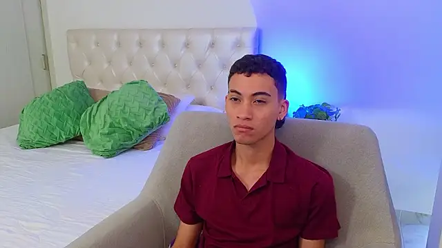 yulian_vasquez webcam