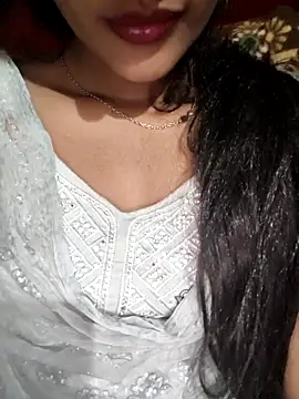 Webcam Model (Eshwari_Chopra)  is live.Free join now!