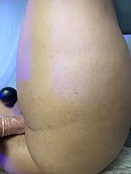 valentinne_z - Valentinne_z's free webcam - UK Sex Cams