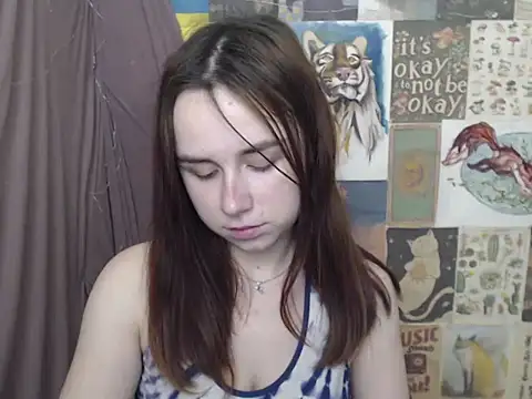 veryveryveryshy_ - VeryVeryVeryShy_'s free webcam - UK Sex Cams