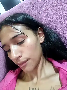 aria_maeh - Aria_Maeh's free webcam - UK Sex Cams