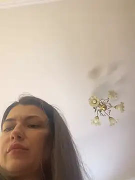 Webcam Model (mymisslove_)  is live.Free join now!