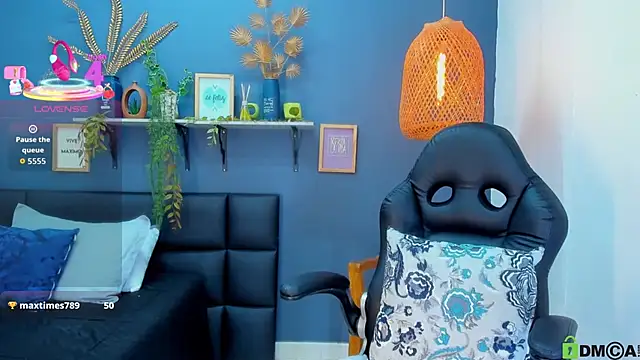 yessila_parker webcam