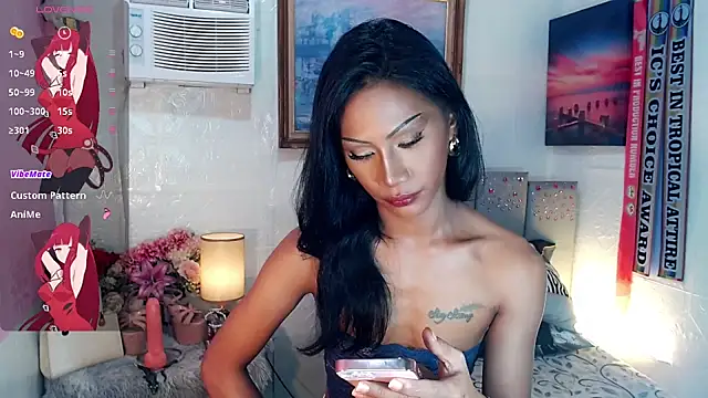 Tarah_MC_Collins webcam