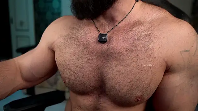 mike0xx (M young) - First cum today