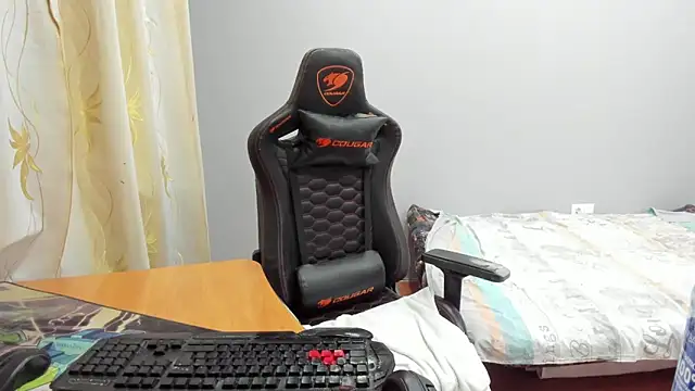 iliaskrislove webcam