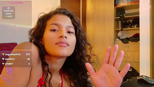 RashelANDCerverus webcam