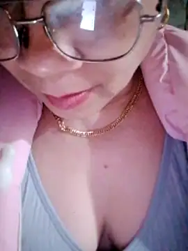 small-house123 webcam