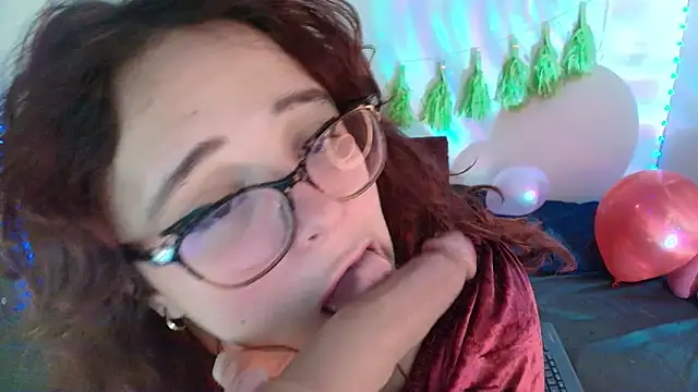 AlannisSweet webcam