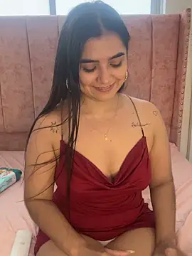 Webcam Model (salomecute21)  is live.Free join now!