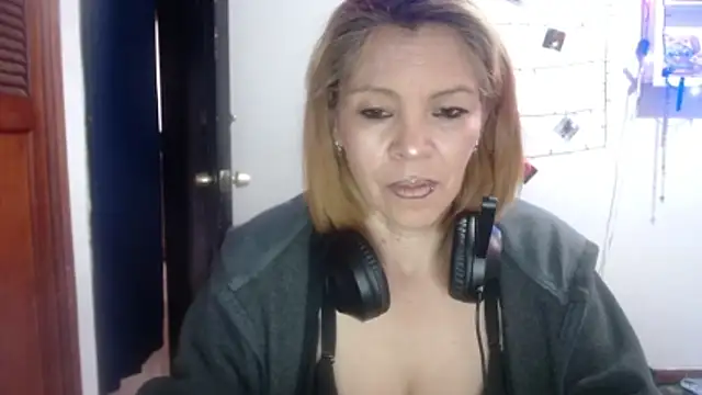electra-mommy webcam