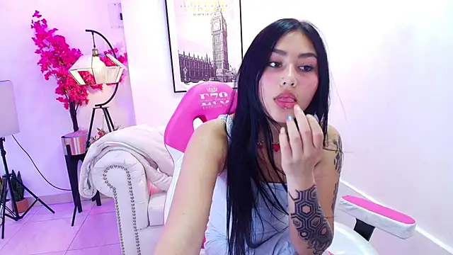 Carolina_cherry webcam