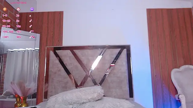 AGATHAA_WHITE webcam