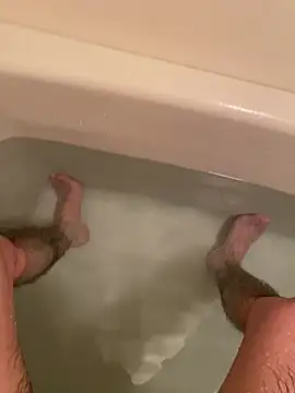 gen___ (M young) - 上着脱ぎ