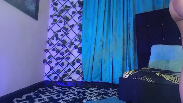 charlotte_brawn webcam