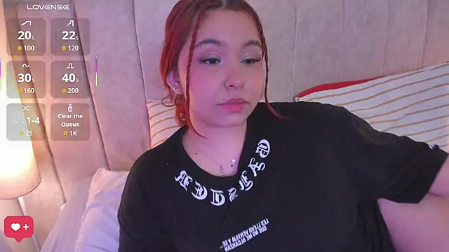 Atenea_cuteee webcam