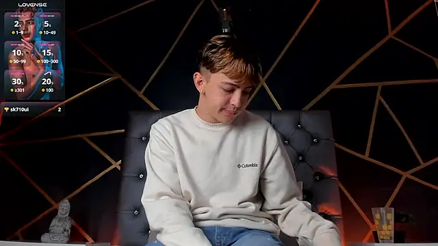 Lian_Miller1_ webcam