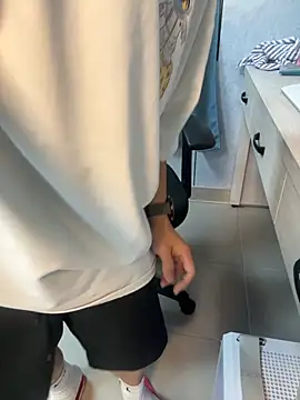 jason5858 - Jason5858's free webcam - UK Sex Cams