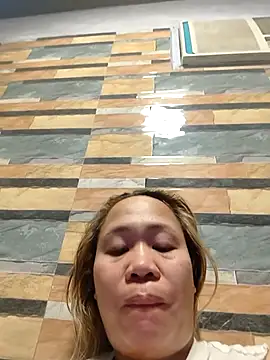 squirtshantal webcam