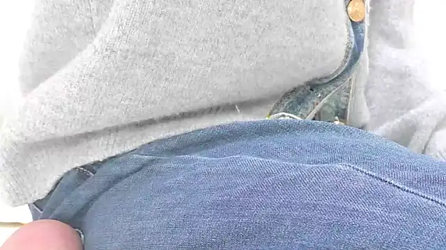 mana_4565 (Ask my age) - 月曜日は特別配信✨新玩具がその日限定で登場するよ💕