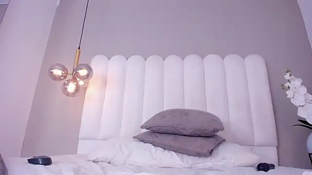 EmilyMiller_22 webcam