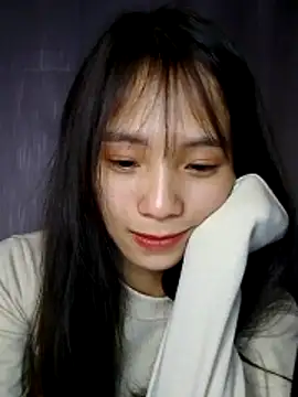 Webcam Model (Vitamin-Heart0)  is live.Free join now!