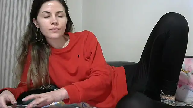 erii18 - Erii18's free webcam