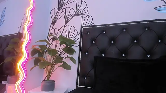 Sweet_Ariadna_ webcam