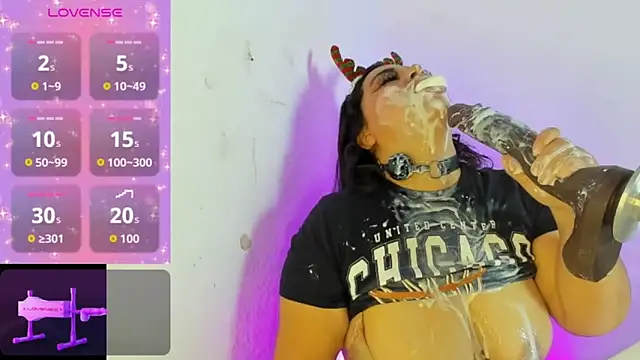 Alanna-sloppy webcam