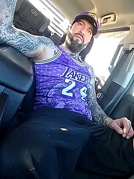 Beardedtattood Live Webcam on Stripchat