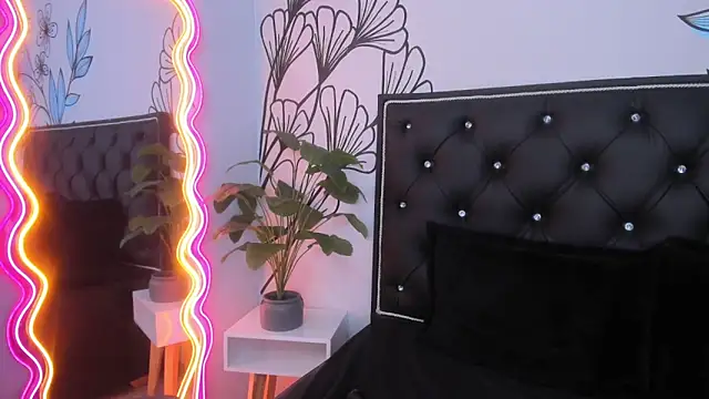 Sweet_Ariadna_ webcam