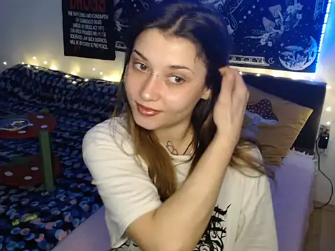 AlienforTwenty webcam